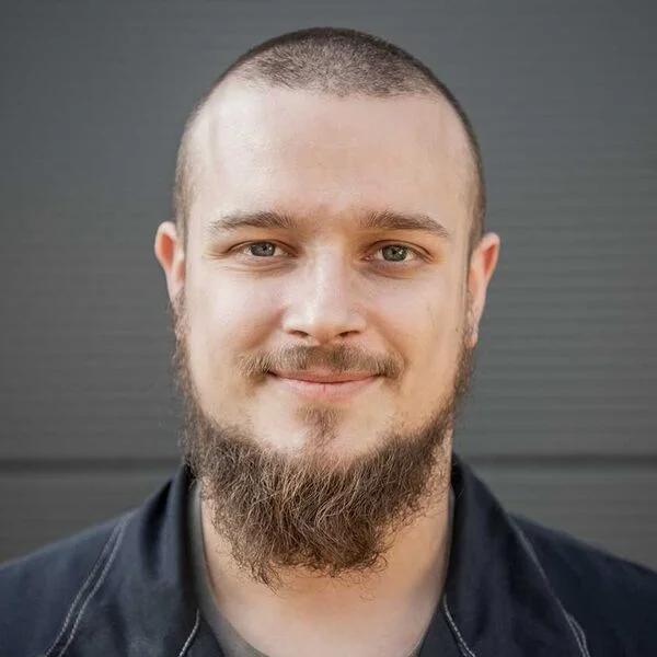 Lukas Bernhard