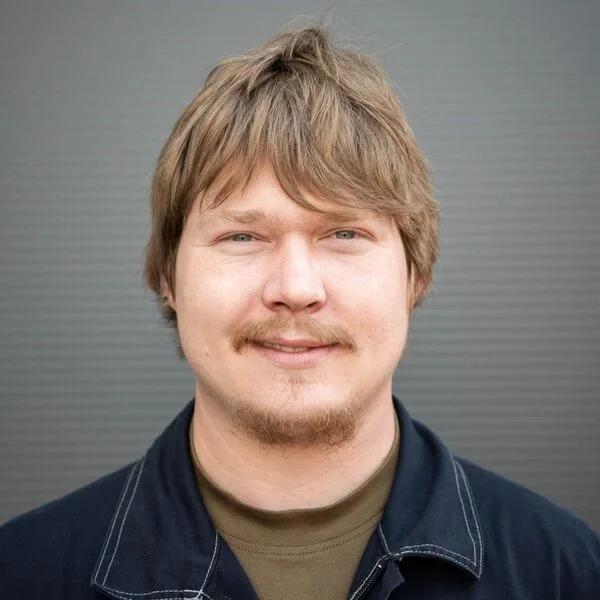 Simon Räz